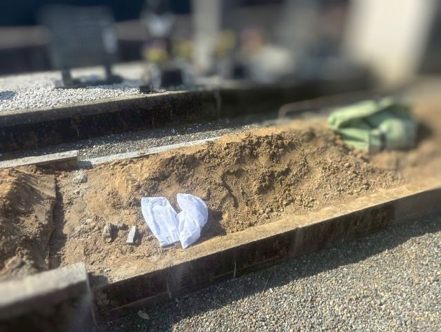 大垣市興福地　お墓リフォーム　①墓石解体